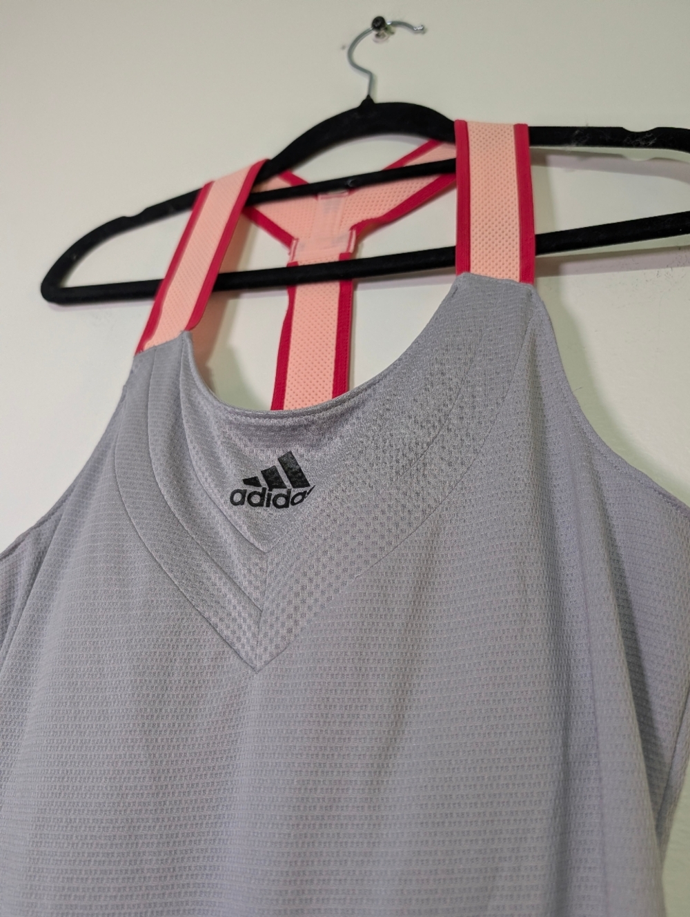 Adidas Tennis Dress M Gray Pink Pleated Athletic Tenniscore Activewear - READ - Picture 7 of 10